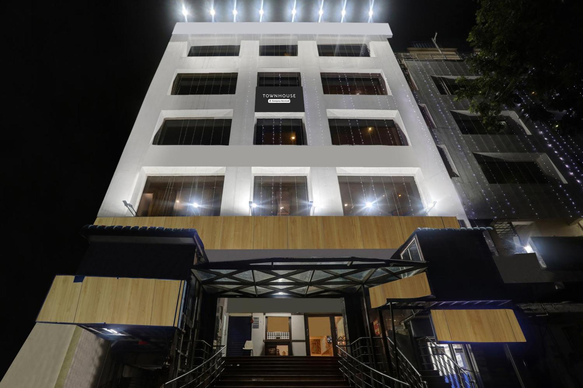 Townhouse Eluru Hotel Kültér fotó